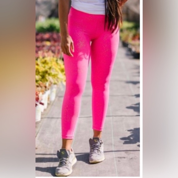 Zyia Hot Pink Stay Gold Light n Tight HR Leggings 25” - Picture 1 of 4